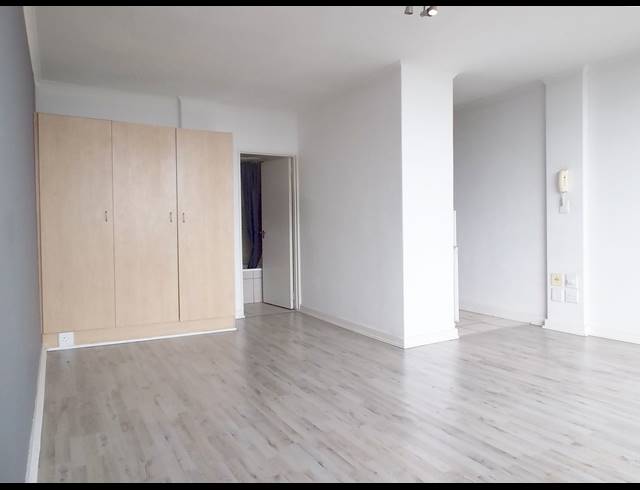 0 bed property to rent in WOODSTOCK